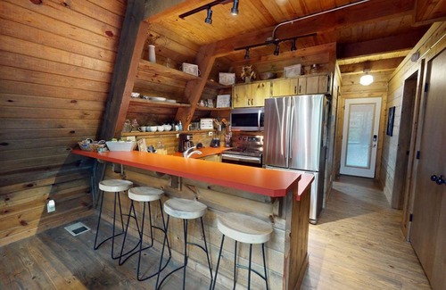 Hochatown Cabin | ARROW HOUSE -Modern Luxury A Frame at the Entrance of Beavers Bend