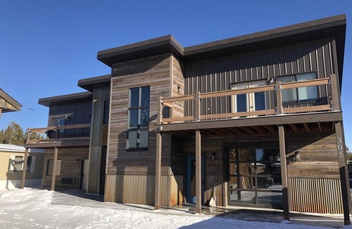 West Yellowstone Condo | Arrowhead Lodge Unit 8