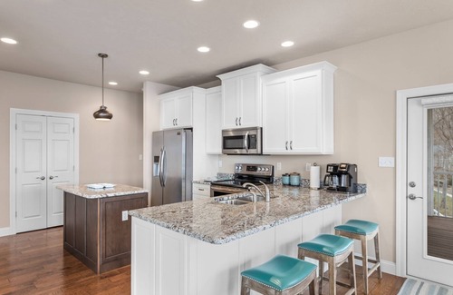 Roach House | Arrowridge - A Beautiful Waterfront Home for the Whole Family!