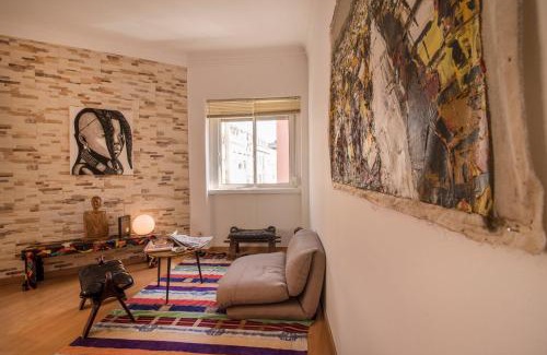 Santo Amaro Apartment | Art and Design Apartment in Lisbon
