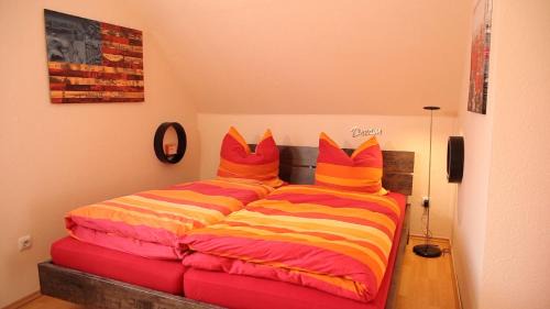 Sandershausen Apartment | Art City-Studio Kassel 5, modern, citynah, voll ausgestattet, kostenfreie Parkplätze, Süd-Balkon, ruhig, Herkulesblick