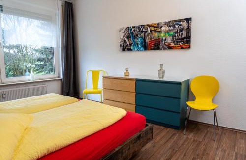 Sandershausen Apartment | Art City-Studios Kassel 6 und 9 mit 2 Schlafzimmern, groß, modern, citynah, kostenfreie Parkplätze, Süd-Balkons, ruhig, Herkulesblick, voll ausgestattet