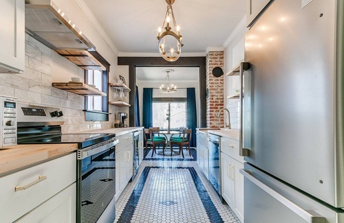 Central Oklahoma City House | Art Deco Dream in the heart of enchanting Oklahoma City