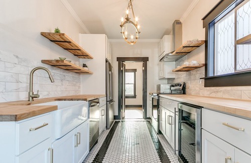 Central Oklahoma City House | Art Deco Dream in the heart of enchanting Oklahoma City