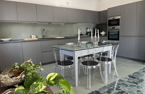 San Benedetto del Tronto Apartment | Art House Downtown luxury stay