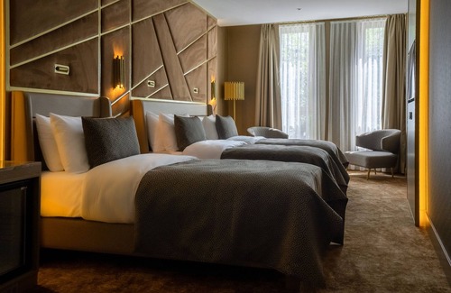 Charlois Hotel | Art Hotel Rotterdam
