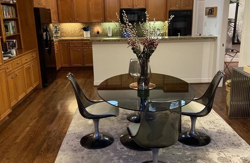 Dallas House | ART HOUSE- 5 MINS FROM HIGHLAND PARK VILLAGE