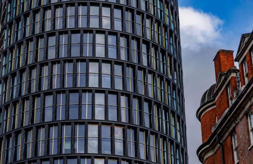 Old Street Hotel | art'otel London Hoxton, powered by Radisson Hotels