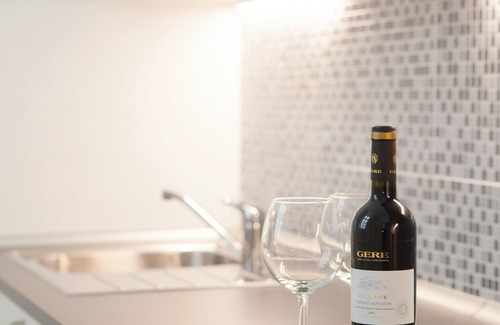 Inner City Budapest Apartment | ArtApart Luxury and Art in Budapest - Apartment A1
