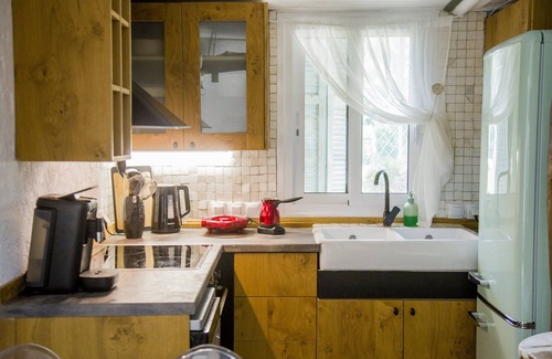 Tragilos House | Artemis Goddess Nest - Aquatic Getaway