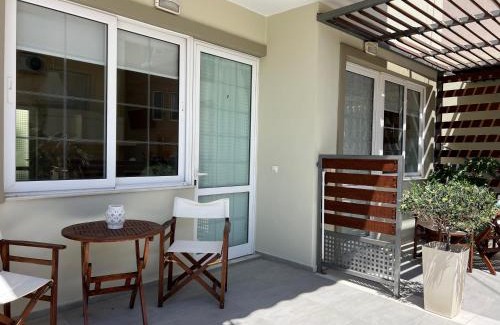 Platanias Town Apartment | Artemis Rooms two steps by the sea