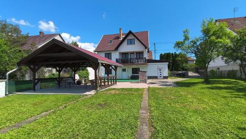 Bogacs House | Artemis Vendégház