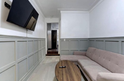 Sainte-Marie Apartment | Artful 3BR in Montreal Village
