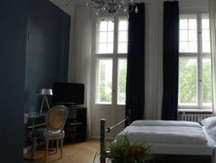 Schoeneberg Hotel | ArtHotel Connection