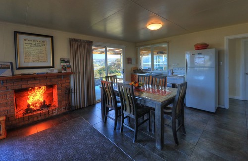 Arthur River House | Arthur River Spa Cottage