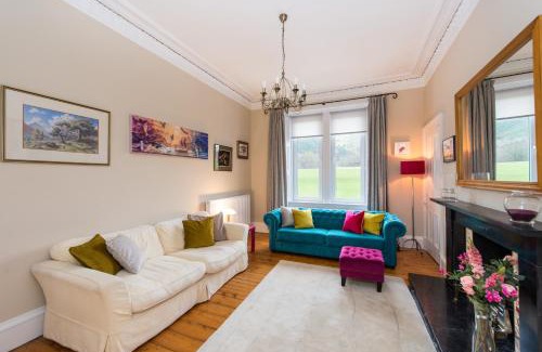 Gifford Apartment | Arthur's Seat View