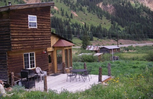 Silverton House | Artist Cabin Red Mountain Pass