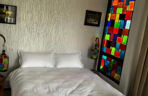 Telavi Ski Chalet | Artist's Cellar