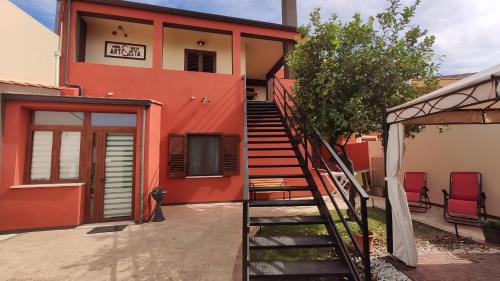 Cabras Bed & Breakfast | Artista B&B