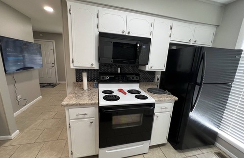 Fort Smith House | Artistic Centrally Located Duplex!