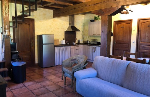 Hondarribia Cottage | ARTIZARRA, apartment in house cottage for 6 people