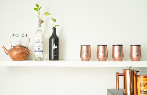Dawson Apartment | Artsy, private Gem near Iconic South Congress