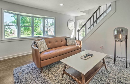 Whitesboro House | Artsy Upstate Getaway w/ Huge Private Yard!