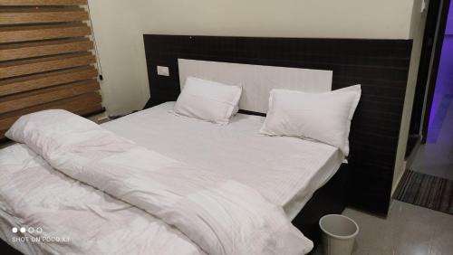 Jhansi Hotel | Arvind Conference Halls