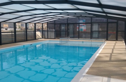 Arzal Ski Chalet | ARZ1-Quiet 2-bedroom chalet with swimming pool