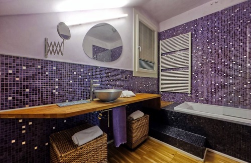 Arzignano Apartment | Arzignano Charm: Modern Home With Parking!