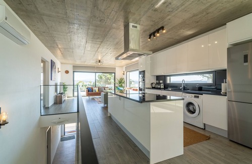Espartal Villa | As Andorinhas - Walking distance to Monte Clerigo and Amoreira beaches