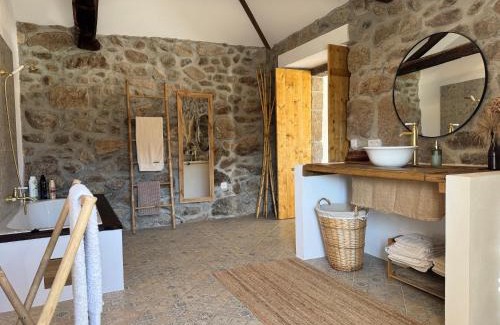 Valenca House | As Casas Do BomPai - Las Oliveiras