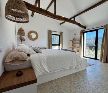 Valenca House | As Casas Do BomPai - Las Oliveiras