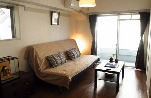 Ikebukuro Apartment | Asayake - 8th floor relaxed Tokyo apartment