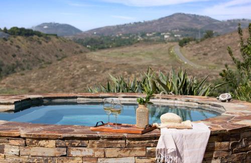 Covenant House | Ascension by AvantStay Pool Pickleball Views