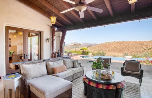Covenant House | Ascension by AvantStay Pool Pickleball Views