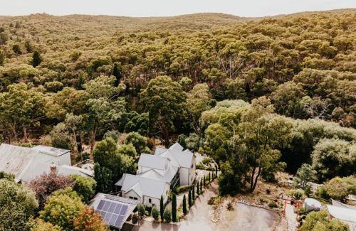 Hepburn Springs House | Ascona - Hepburn Springs Daylesford