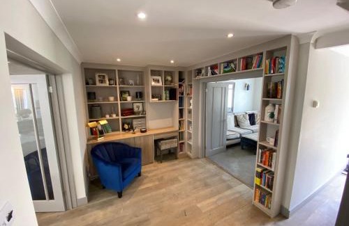 Winkfield House | Ascot stunning and modern 4 bedroom town house with 156 sq ft garden office 28