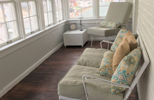 Hermann House | Ash Creek Guesthouse - Downtown Historic Hermann