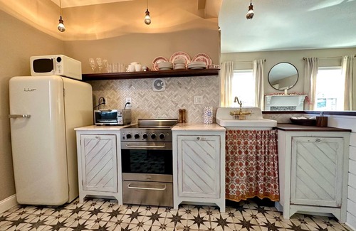 Mystic Apartment | "Ashby-Randall": Riverview Getaway Downtown Mystic