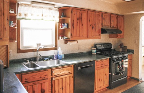 Marshall House | Asheville area farmhouse 16-acres bordering 300+ acres of Wildlife Resource Land