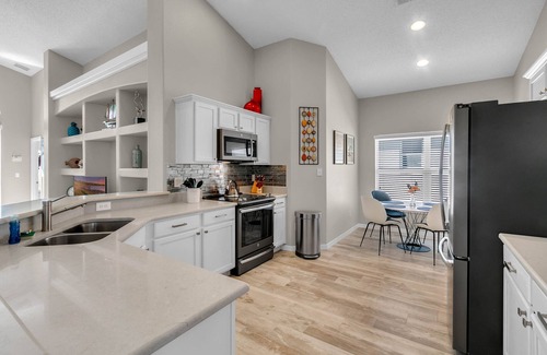 Four Corners Villa | Ashland Palms: Modern pool home, close to Disney on Glenbrook Resort