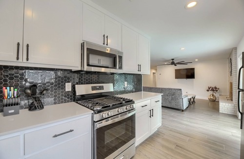 Round Rock Apartment | Ashley’s Boutique Inn - Austin Alternative Open!