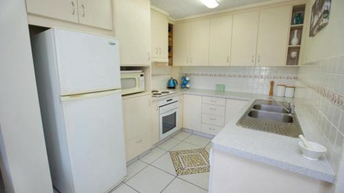 Kings Beach Apartment | Ashwood Unit 7