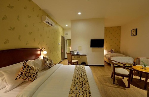 Kampung Sembulan Baru Hotel | Asiana Hotel