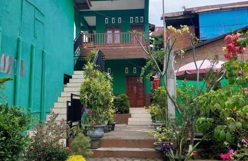 Bukit Lawang House | Asim Paris Guest House