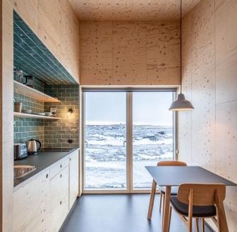 Reykjahlið Apartment | Aska, Modern Cabin
