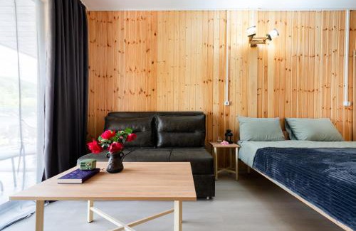 Ambrolauri Hotel | Askrioni - ასკრიონი