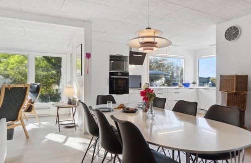 Millinge House | "Asmine" - 30m from the sea by Interhome