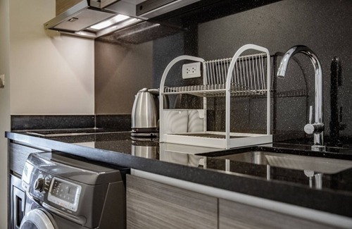 Asoke Condo | Asok Terminal 21/5mins BTS/MRT 2BR/6 PAX 市中心购物中心